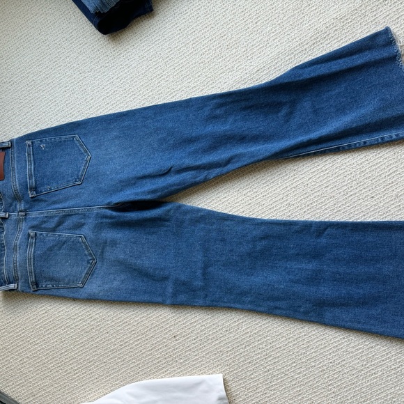 HIDDEN “HAPPI” CROP FLARE JEANS - Picture 5 of 6